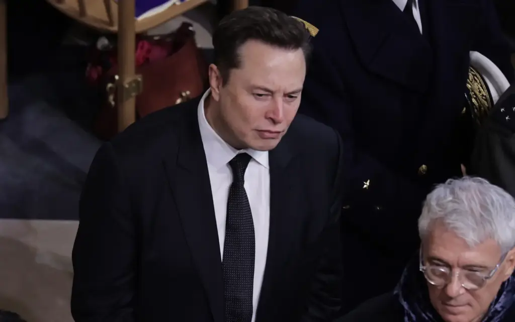 Elon Musk apoia extrema direita na Alemanha incentivando o orgulho pela cultura nacional