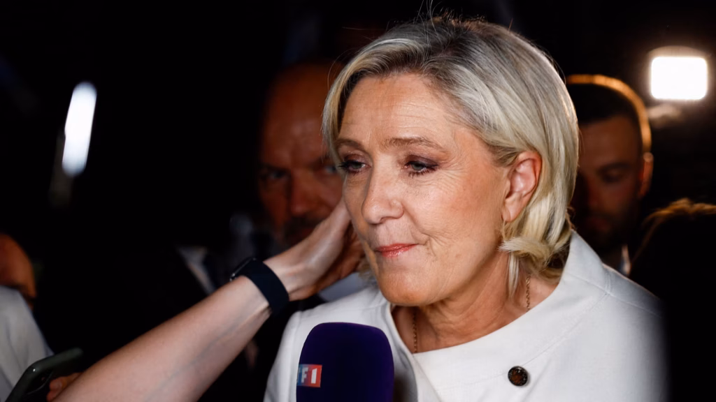 Julgamento de apelação da líder francesa de extrema direita Marine Le Pen marcado para janeiro, antes da corrida presidencial