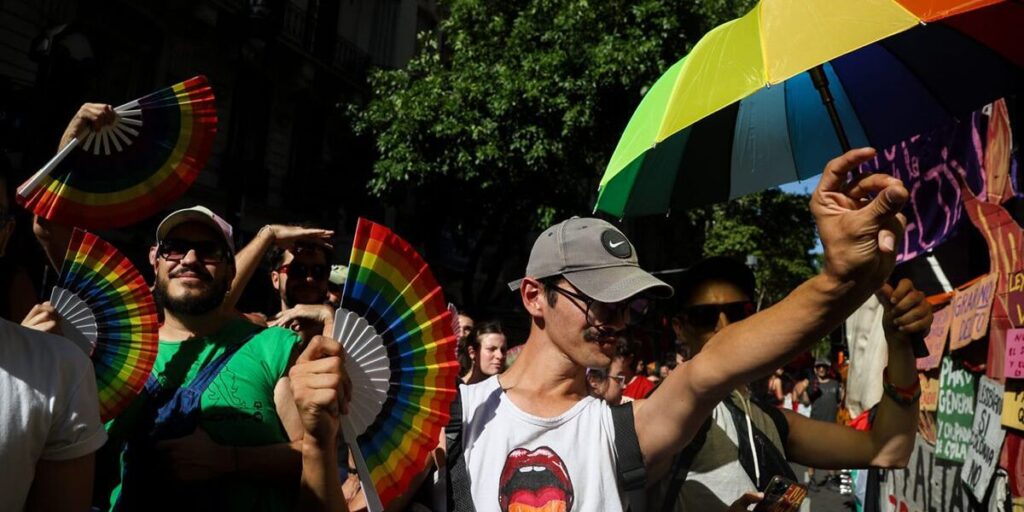 Marcha do Orgulho Antifascista e Antirracista contra o governo Milei: “Nenhuma vida é descartável”