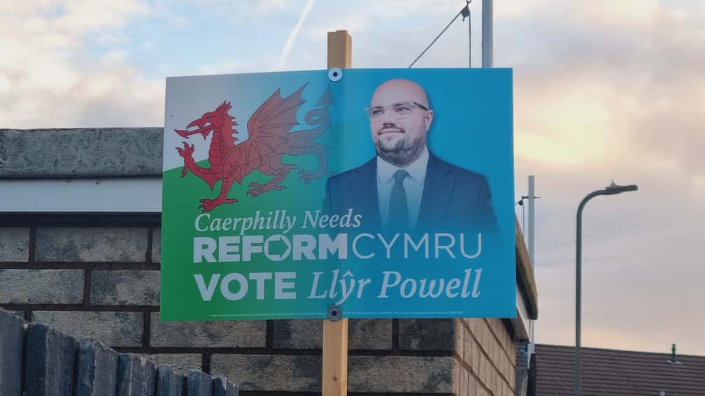 Por que construir comunidades fortes é mais poderoso do que discutir com a extrema direita