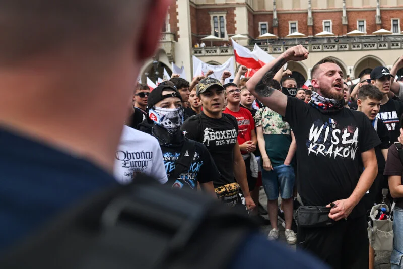 A fragmentação da Europa: como Washington e Moscou fortalecem a direita populista