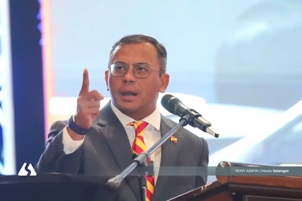 Amirudin alerta para o avanço da influência da extrema direita na Malásia