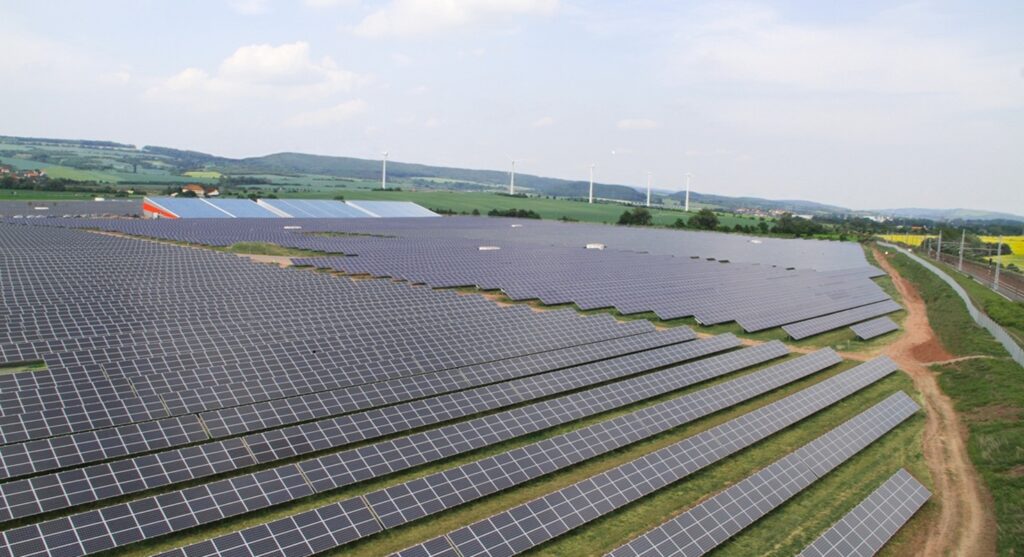 Vitória esmagadora da extrema direita nas eleições estaduais colocaria a transição energética da Alemanha à prova