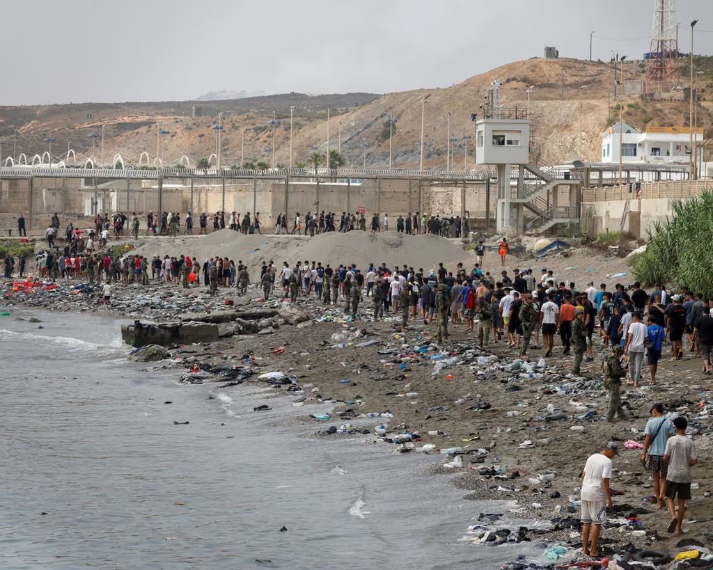 Contas ligadas à Rússia disseminaram narrativa de extrema direita na internet durante crise migratória de Ceuta