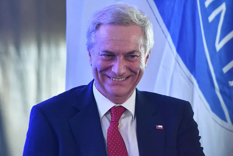 José Antonio Kast admite que conhece Fernando Cerimedo: um dos encontros foi no Panamá